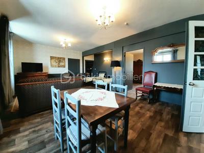 Maison en pierre - 304 m² - 12 pièces