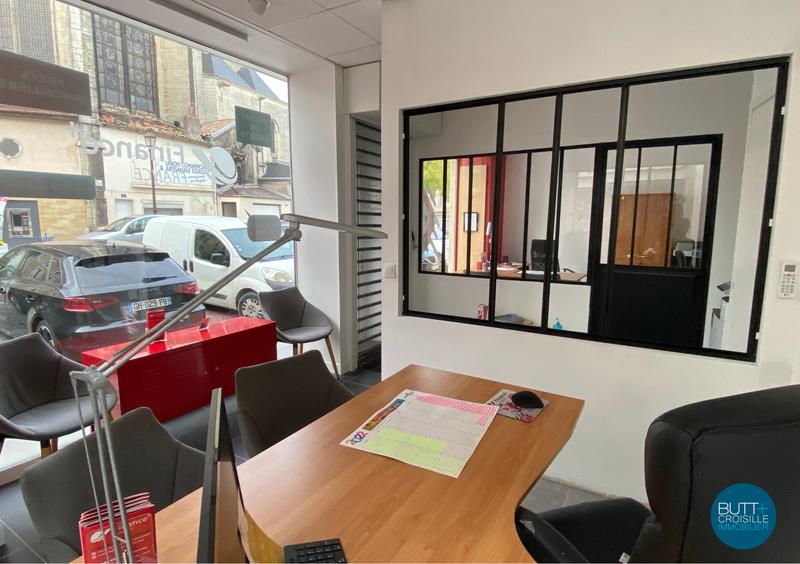 Local commercial - 40 m² - 2 pièces