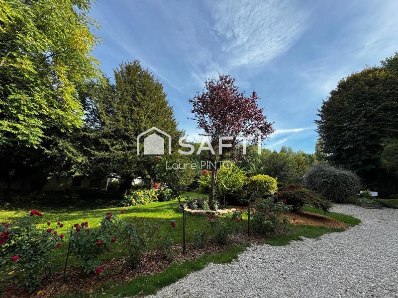 Maison de maîtres - 200 m² - 8 pièces