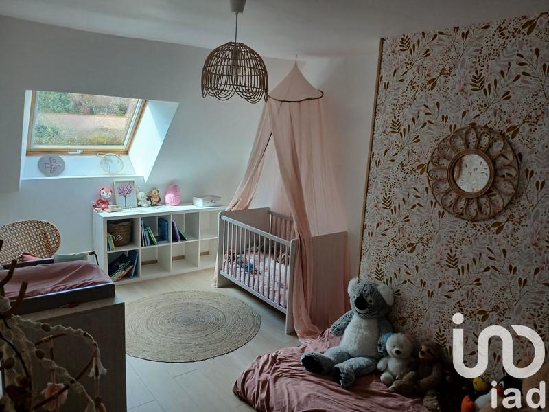 Maison - 240 m² - 9 pièces