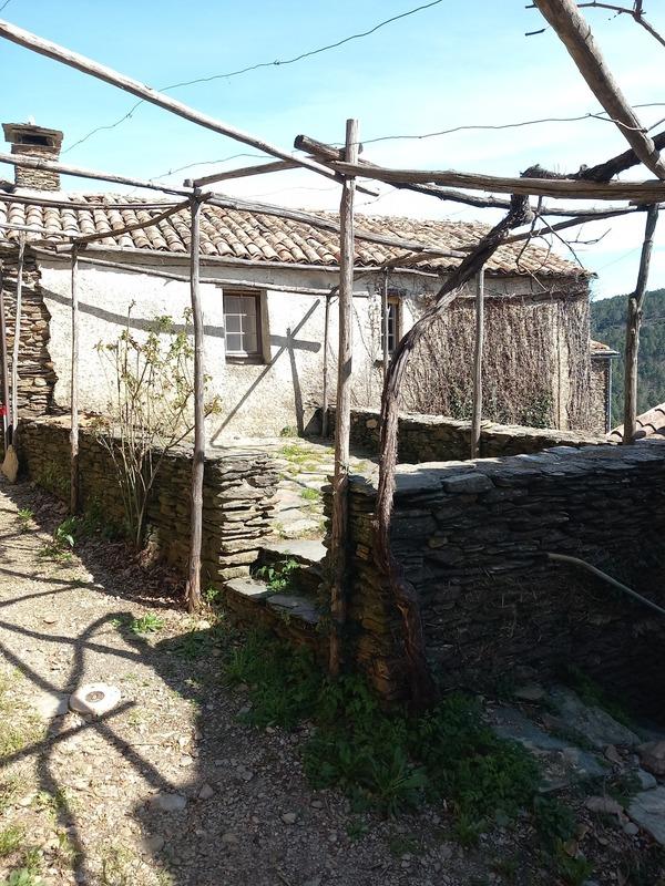 Maison de village - 60 m² - 2 pièces