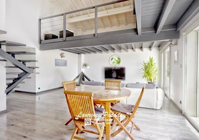 Maison - 175 m² - 5 pièces