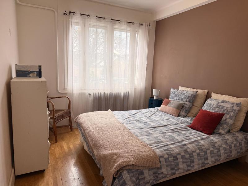 Appartement - 75 m² - 4 pièces