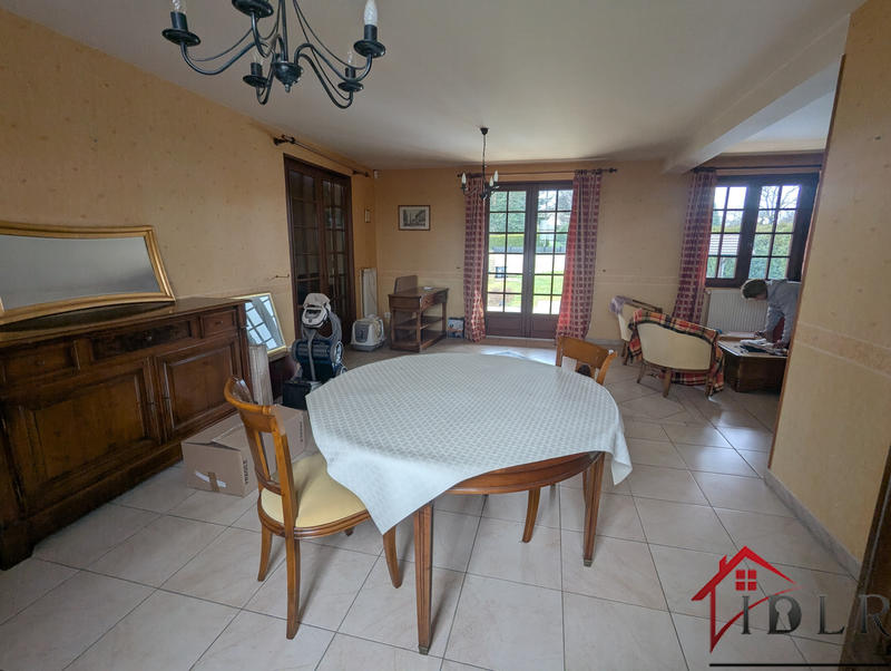 Maison - 136 m² - 5 pièces