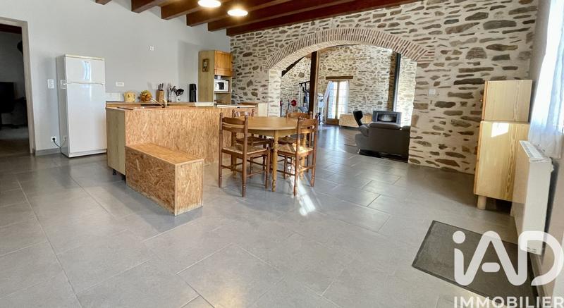 Maison de campagne - 245 m² - 6 pièces