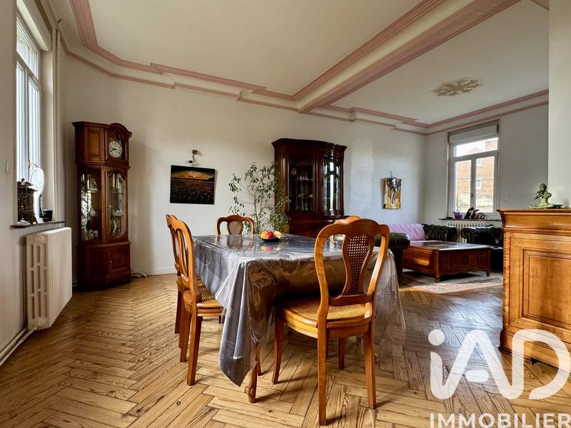 Maison de ville - 215 m² - 7 pièces