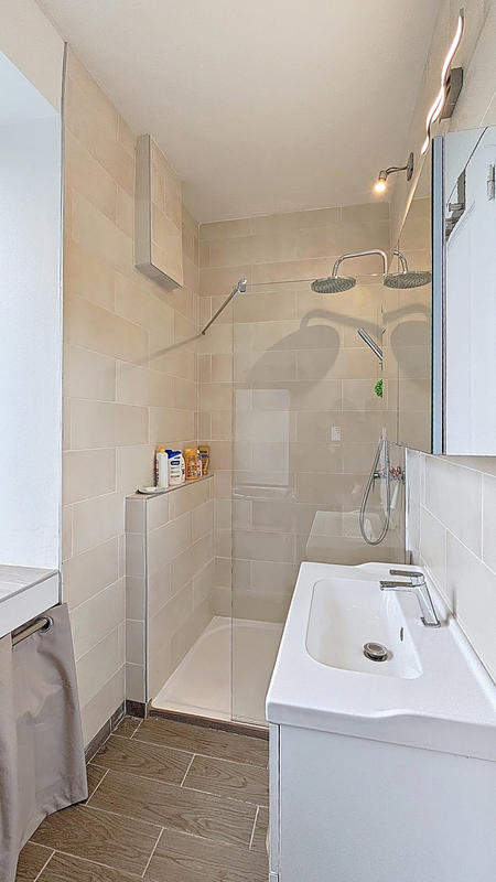 Maison - 284 m² - 8 pièces