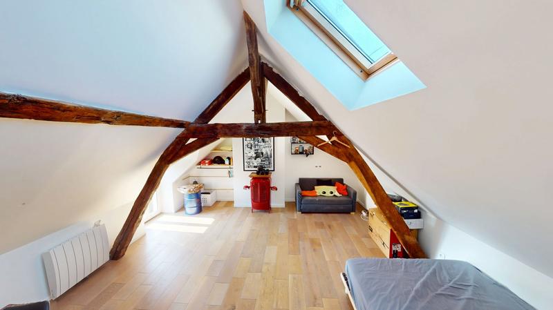 Maison ancienne - 201 m² - 9 pièces