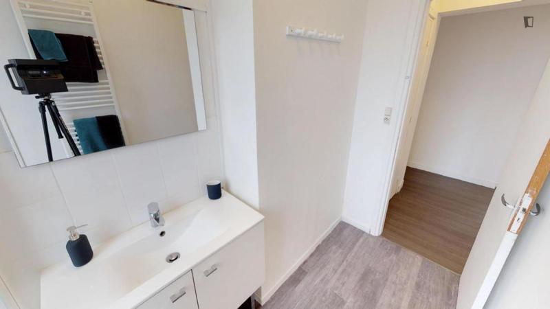 Chambre - 13 m² - 4 pièces