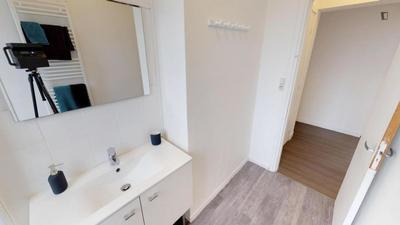 Chambre - 13 m² - 4 pièces