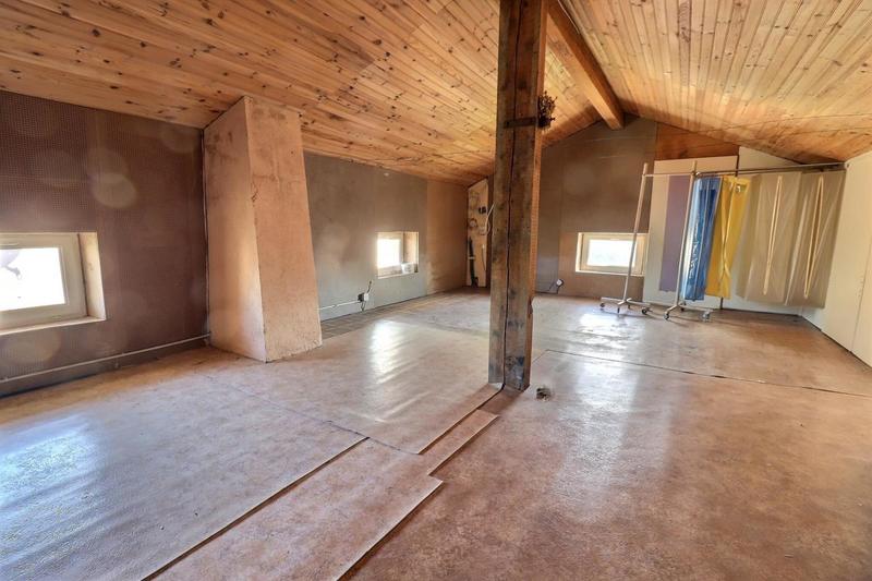 Maison - 149 m² - 7 pièces