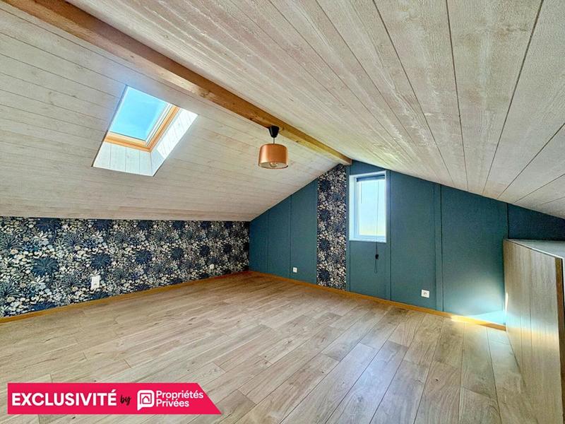 Maison - 92 m² - 4 pièces