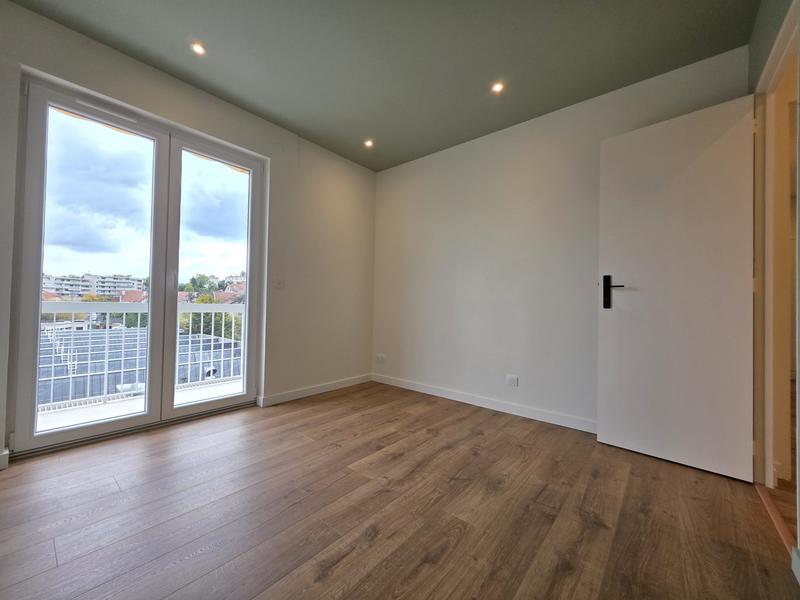 Appartement - 101 m² - 4 pièces