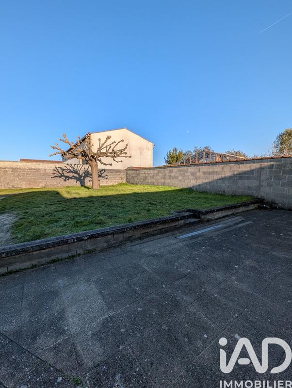 Maison - 283 m² - 9 pièces