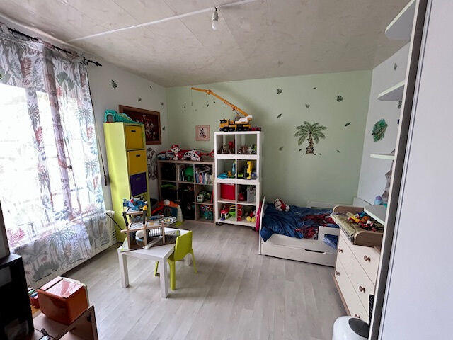 Appartement - 101 m² - 5 pièces