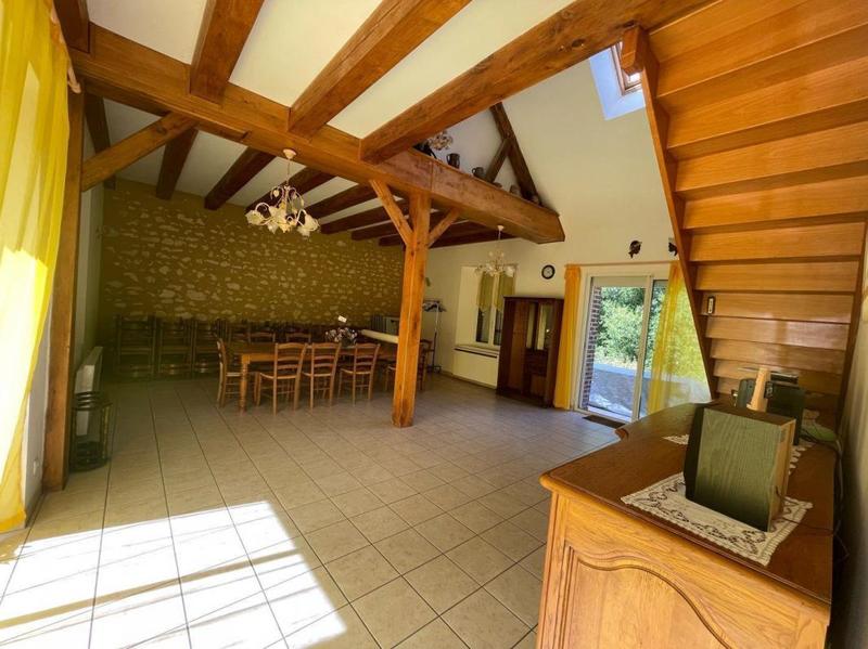 Maison - 160 m² - 7 pièces