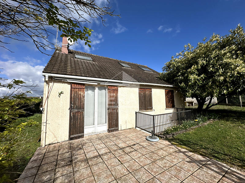 Maison - 101 m² - 5 pièces