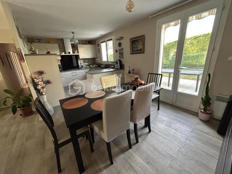 Maison - 88 m² - 4 pièces