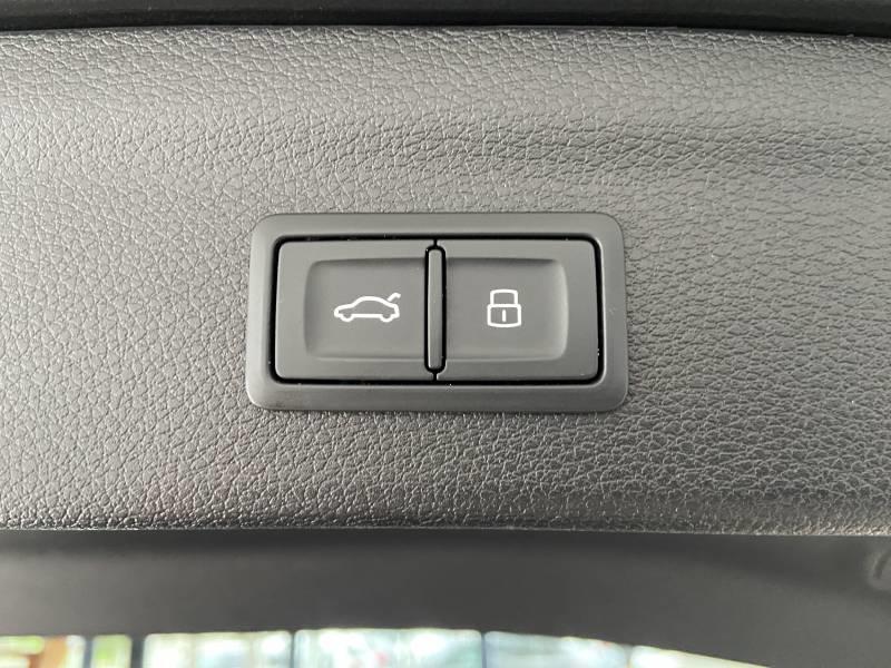 Audi Q3 35 Tdi 150 ch s tronic 7 s line