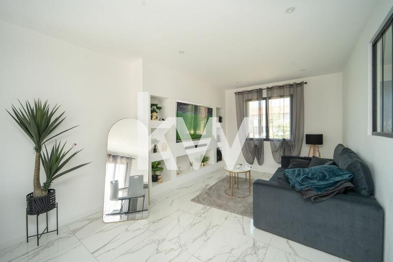 Maison - 91 m² - 4 pièces