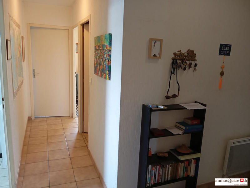 Appartement - 80 m² - 3 pièces
