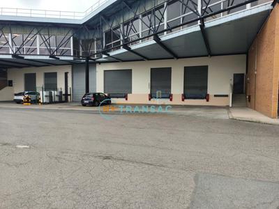 Entrepôt - 1 410 m²