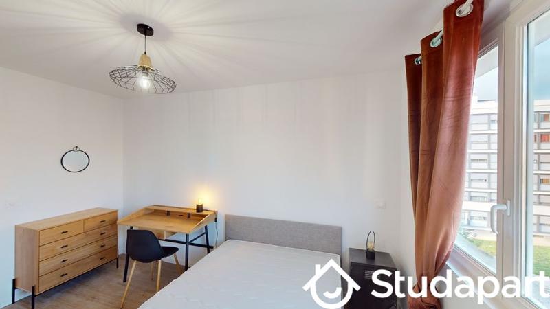 Chambre - 63 m² - 1 pièce