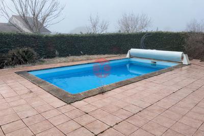 Maison - 123 m² - 6 pièces