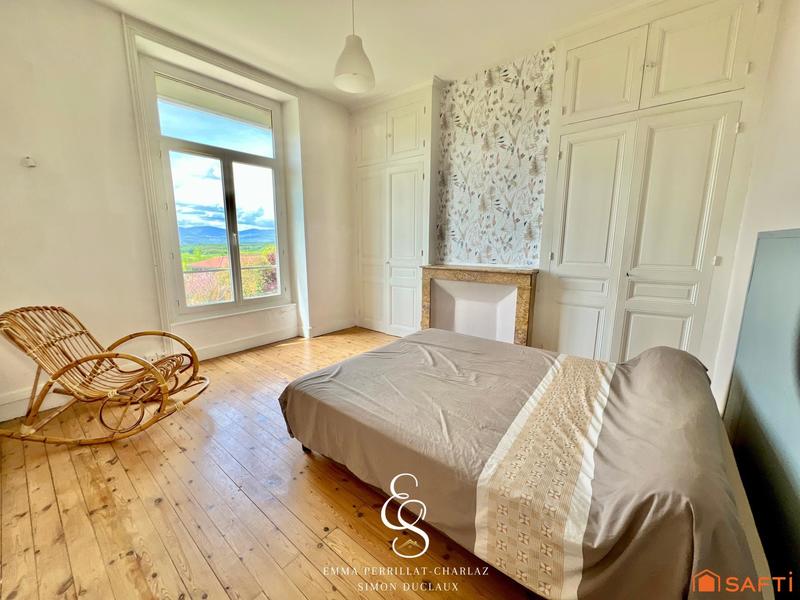 Maison - 147 m² - 7 pièces