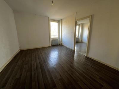 Appartement - 120 m² - 3 pièces