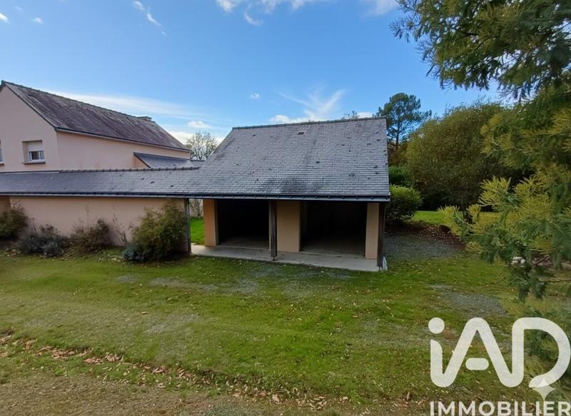 Maison - 211 m² - 6 pièces