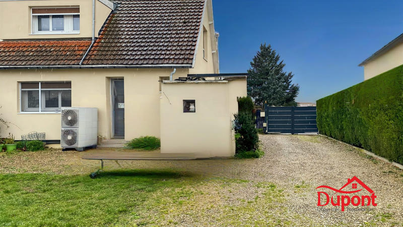 Maison traditionnelle - 76 m² - 6 pièces