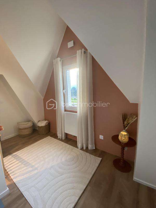 Maison - 147 m² - 6 pièces