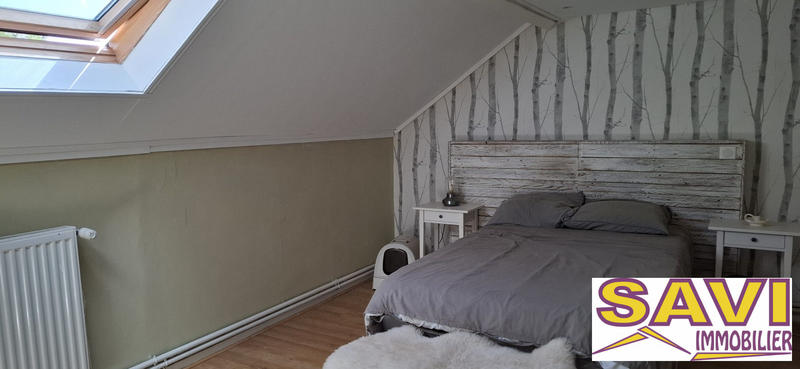 Maison - 217 m² - 8 pièces