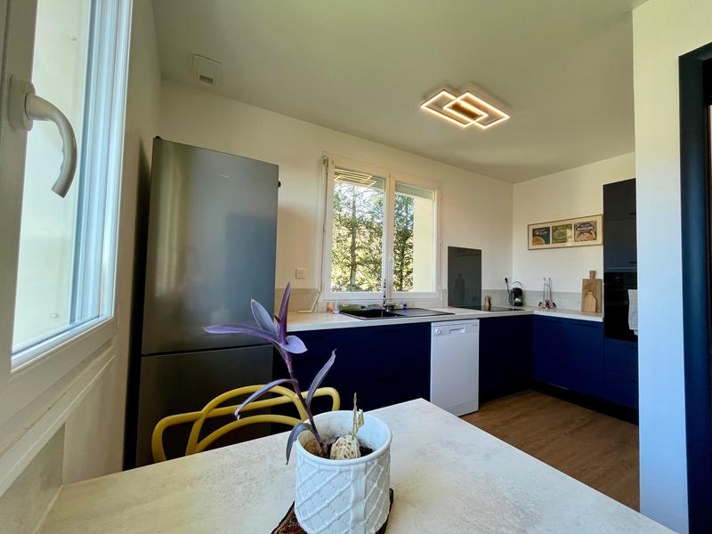 Maison - 170 m² - 6 pièces