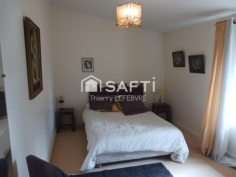 Maison - 223 m² - 7 pièces