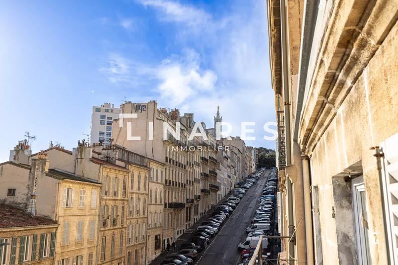 Appartement - 60 m² - 2 pièces