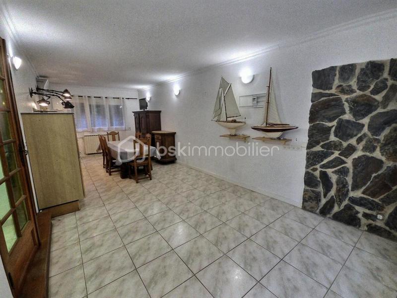 Maison de ville - 130 m² - 5 pièces