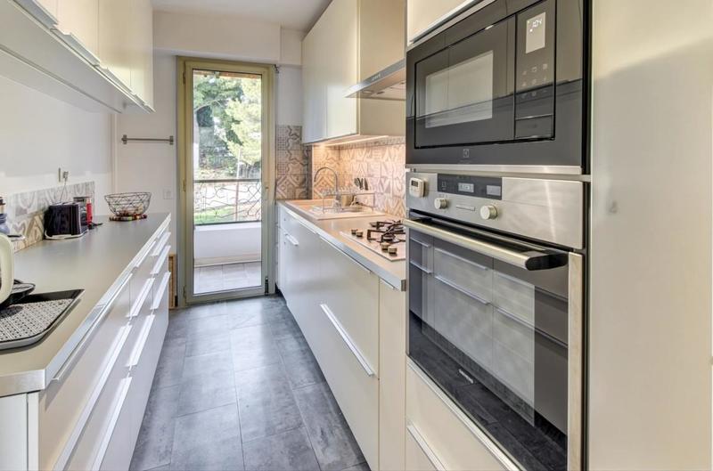 Appartement - 80 m² - 3 pièces