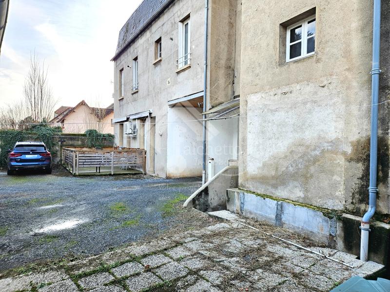 Propriété - 388 m² - 16 pièces