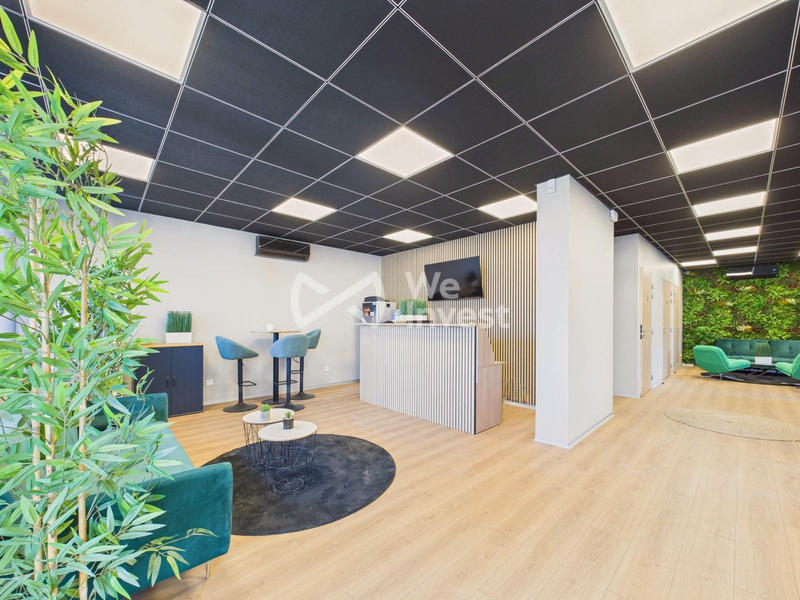 Local commercial - 1 468 m²