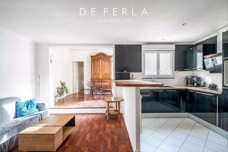 Appartement - 131 m² - 6 pièces