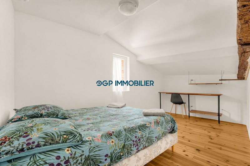 Maison ancienne - 262 m² - 11 pièces