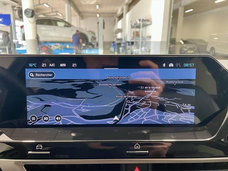 Citroën C4 III (2) 1.2 Hybrid 145 Dcs6 Max