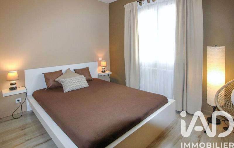 Maison - 208 m² - 7 pièces