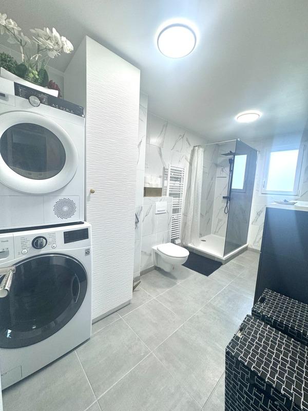 Maison - 101 m² - 6 pièces