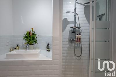 Maison - 121 m² - 5 pièces