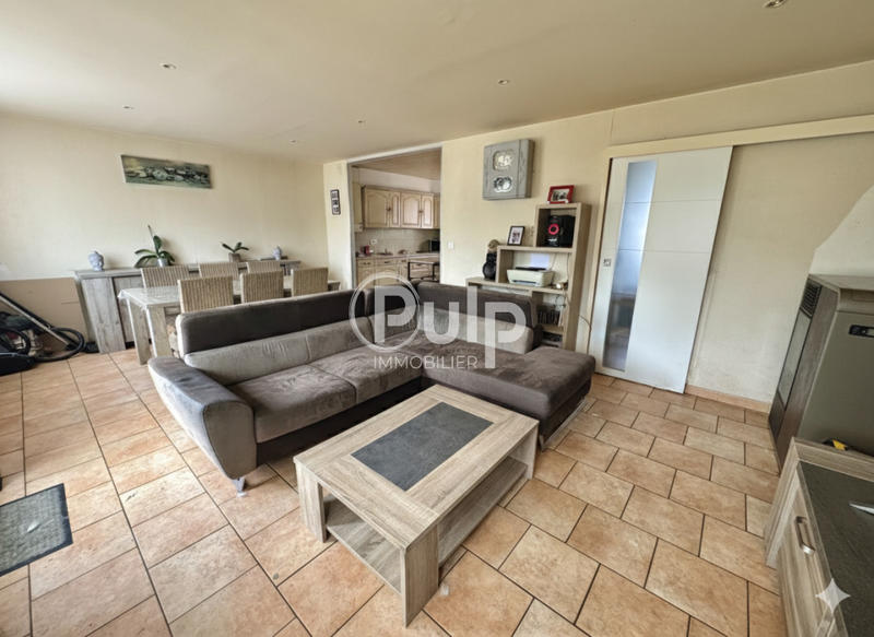 Maison - 83 m² - 4 pièces