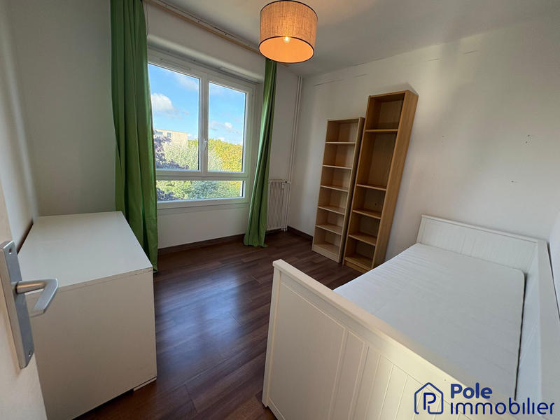 Appartement - 84 m² - 4 pièces