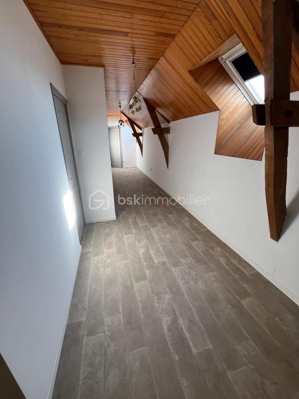 Maison en pierre - 194 m² - 4 pièces